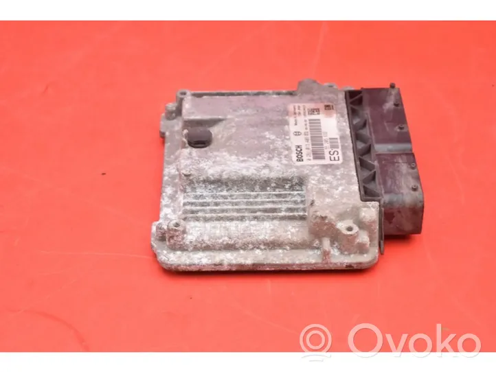 Opel Vectra C Unité de commande, module ECU de moteur 55205632