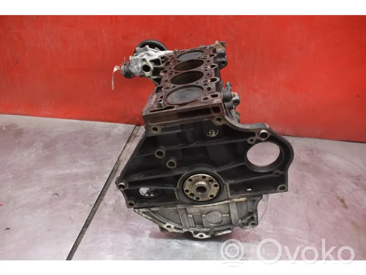 Opel Astra H Engine block Z16XEP