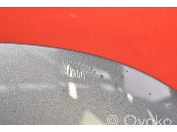 Bedford Astra Spoiler tylnej szyby klapy bagażnika 39117588