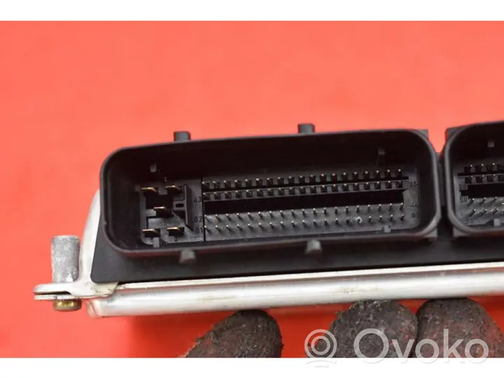 Audi A6 Allroad C5 Unidad de control/módulo ECU del motor 4B0906018CG