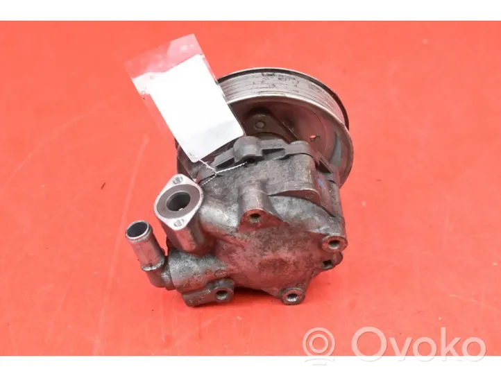 Audi Q7 4L Ohjaustehostimen pumppu 7L8422154H