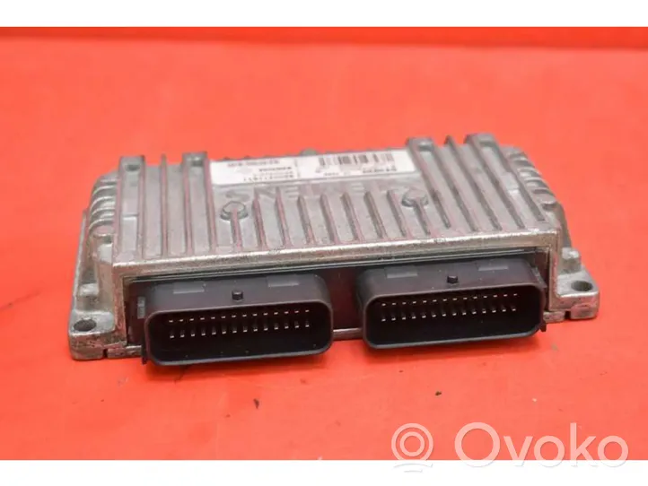 Renault Laguna II Engine control unit/module ECU 8200211611