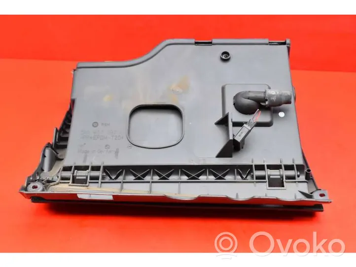 Volkswagen Golf IV Glove box 5M1857097