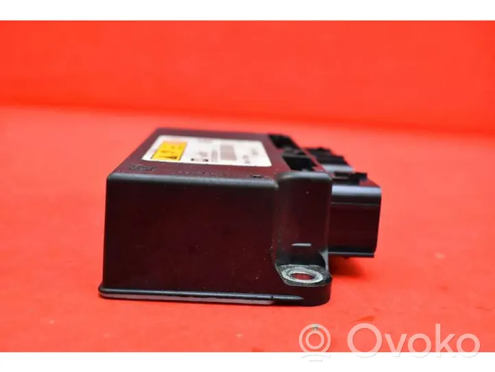 Chevrolet Orlando Unité de commande, module ECU de moteur 13585613