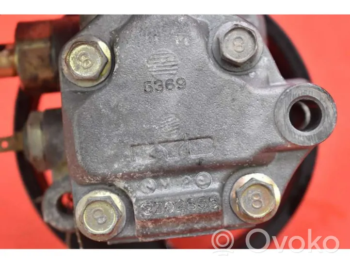 Mazda 3 I Pompe de direction assistée 3Z02858