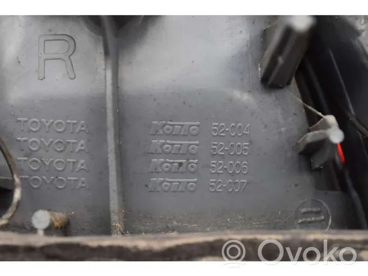 Toyota Yaris Verso Luz trasera/de freno 52-004