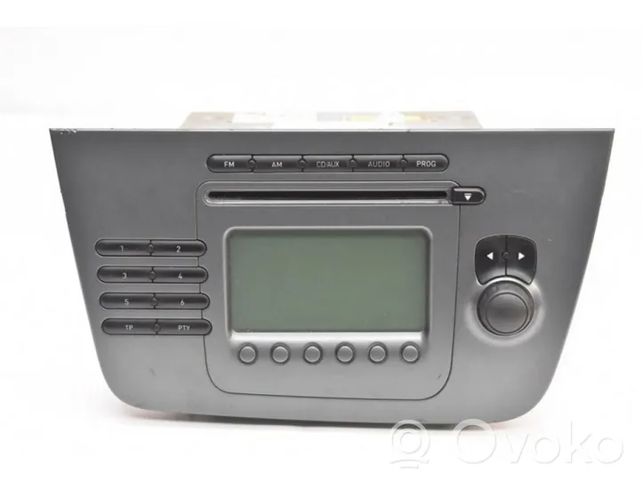 Seat Altea XL Unità principale autoradio/CD/DVD/GPS 1P2035186A