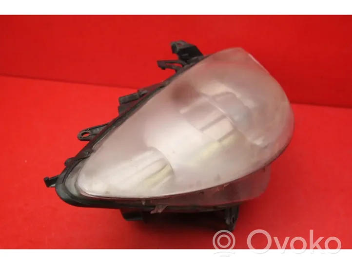 Peugeot 307 Lampa przednia 96818322