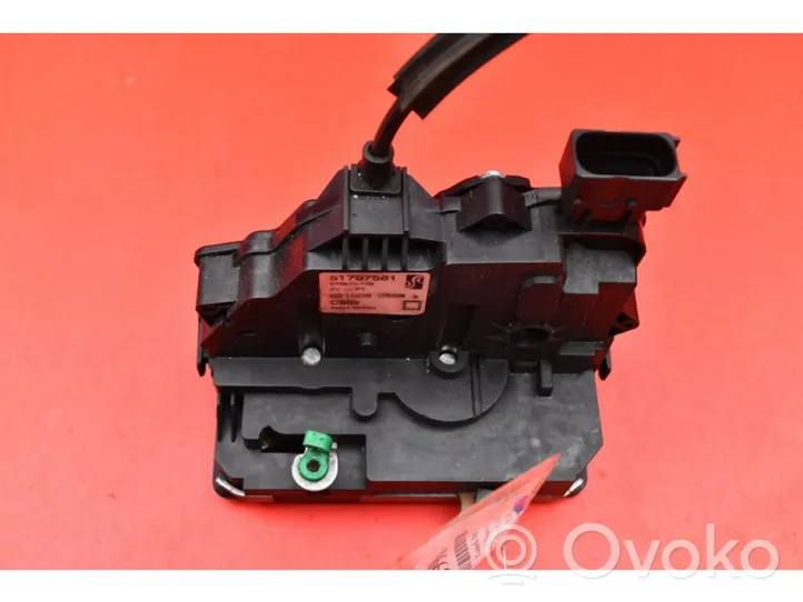 Fiat Punto (199) Serrure de porte avant 51797561