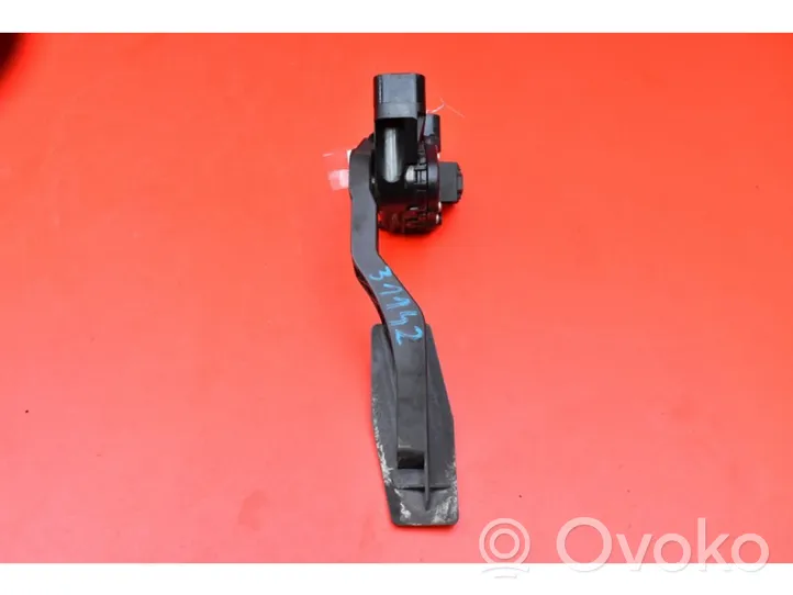 Opel Astra G Accelerator throttle pedal 9157998BK