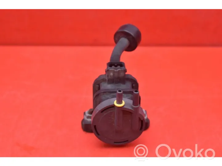 Opel Astra G Vacuum valve 09128022