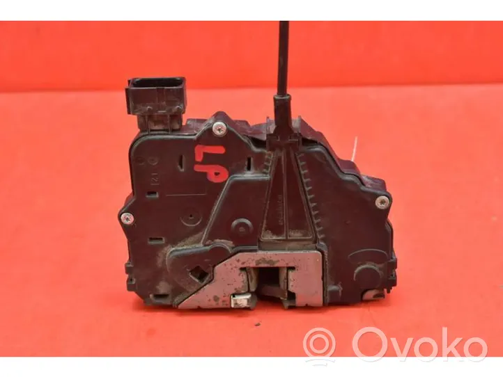 Opel Corsa D Front door lock 13258271EE