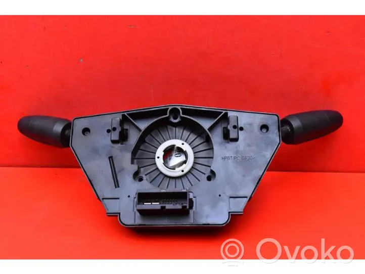 Opel Corsa D Muut kytkimet/nupit/vaihtimet 13142283