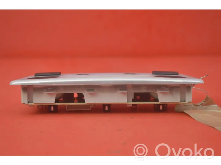 BMW 5 E60 E61 Luce interna bagagliaio/portabagagli 6910793