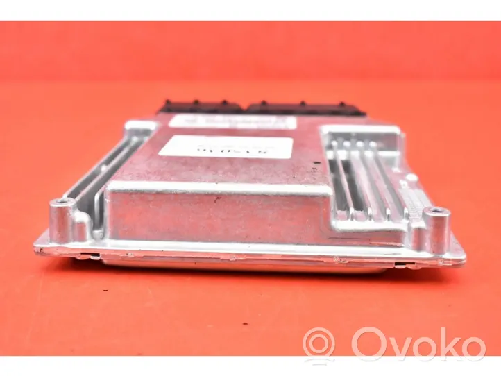 BMW 5 E60 E61 Centralina/modulo motore ECU 7799855