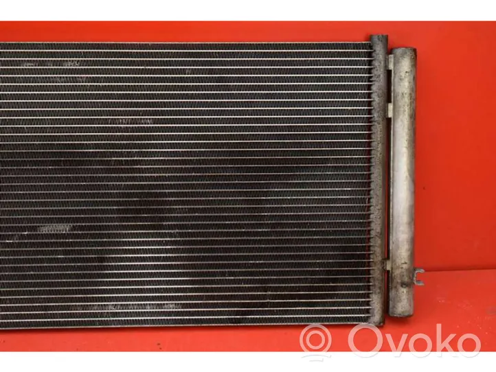 BMW 7 F01 F02 F03 F04 Gaisa kondicioniera radiators (salonā) 9229021