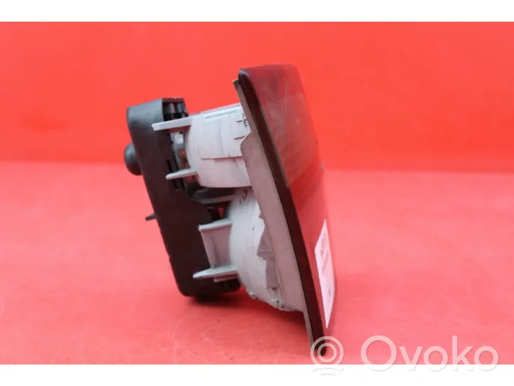 BMW X3 E83 Lampa tylna 6907937