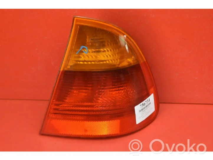 BMW 3 E36 Luci posteriori 8368758