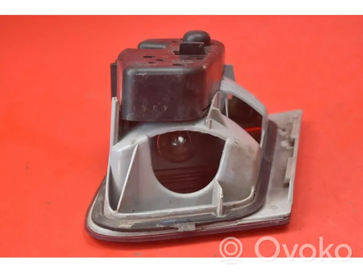 BMW 3 E36 Lampa tylna 836492