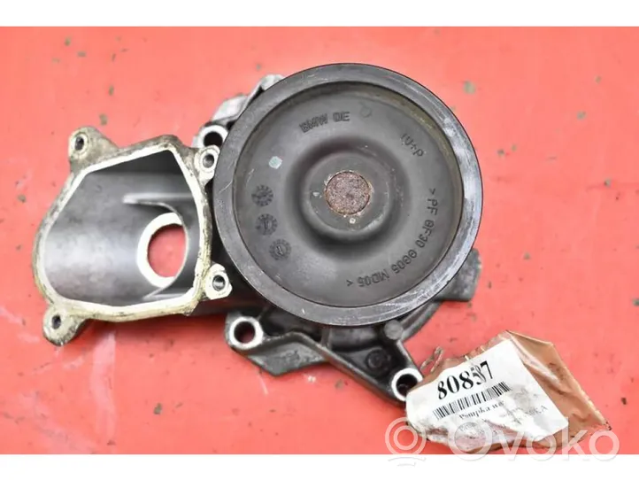 BMW X3 E83 Pompa dell’acqua 77870559