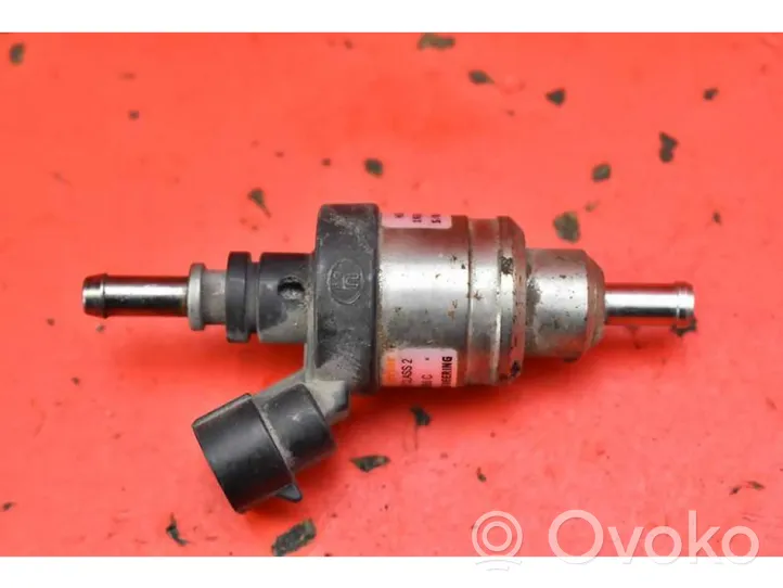 BMW 5 E39 Injecteur de carburant 67R-010213