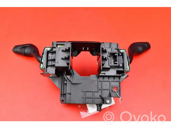 Ford Focus Otros interruptores/perillas/selectores BV6T-13N064-AJ