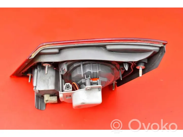 Honda Civic Lampa tylna P5376L