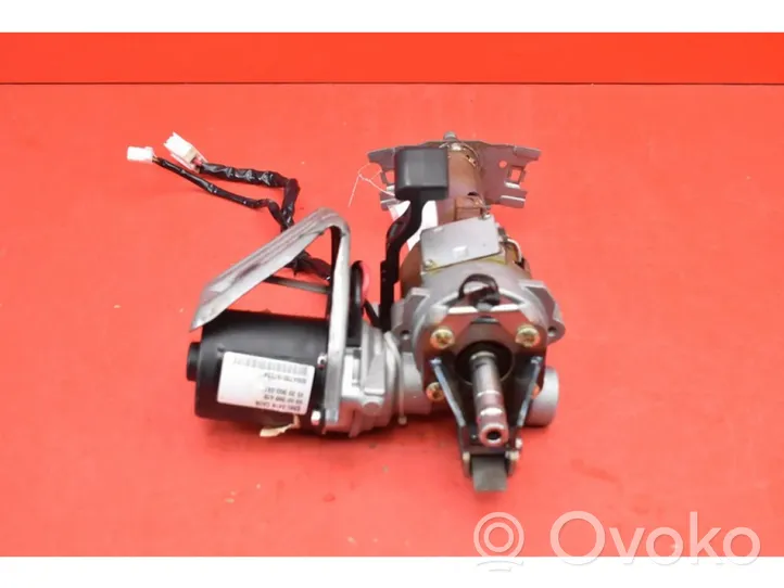 Toyota Yaris Verso Ohjaustehostimen pumppu 6900000472