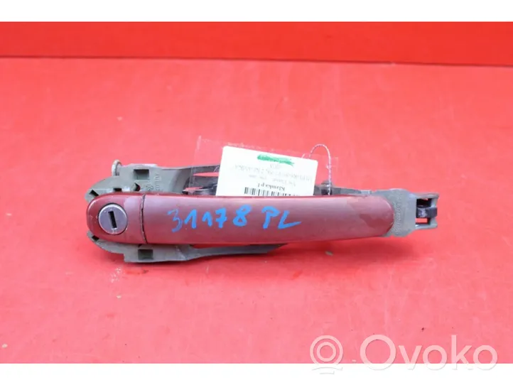 Volkswagen PASSAT B5 Front door exterior handle 3B0837885