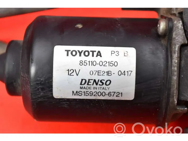 Toyota Corolla E120 E130 Etupyyhkimen vivusto ja moottori 85110-02150