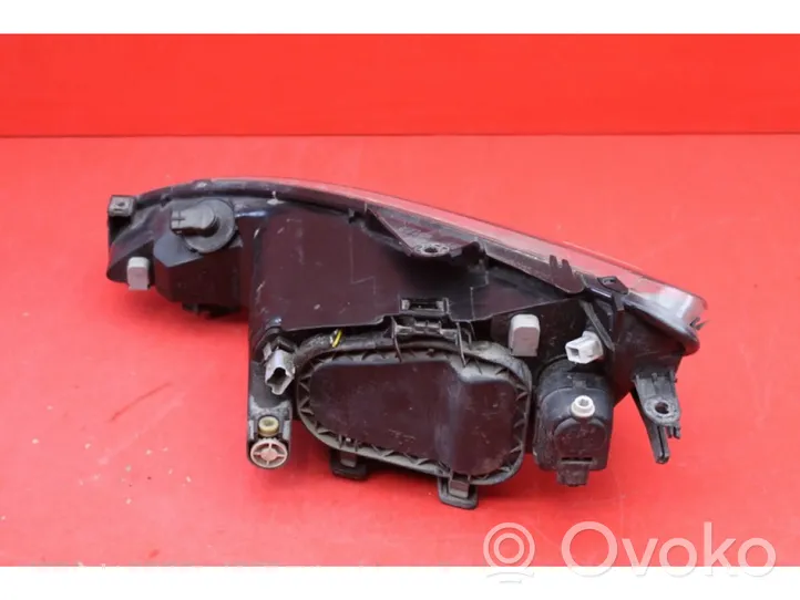 Peugeot 206 CC Lampa przednia 89000520