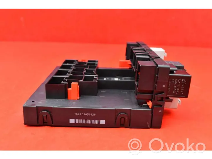 Skoda Octavia Mk2 (1Z) Saugiklių dėžė (komplektas) 1K0937049N