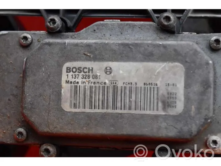 Volvo S60 Jäähdyttimen jäähdytinpuhallin 30680547