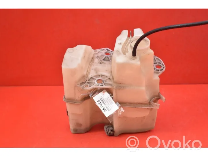 Volvo V70 Serbatoio/vaschetta liquido lavavetri parabrezza 30655661