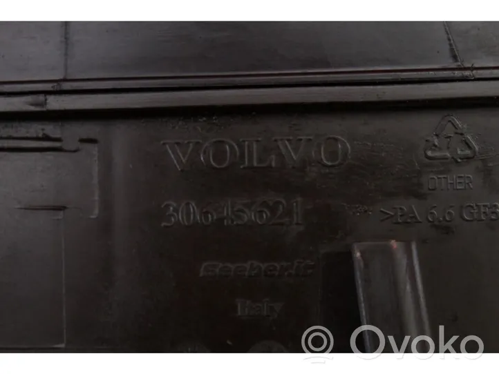 Volvo V70 Ohjaustehostimen nestesäiliö 30645621