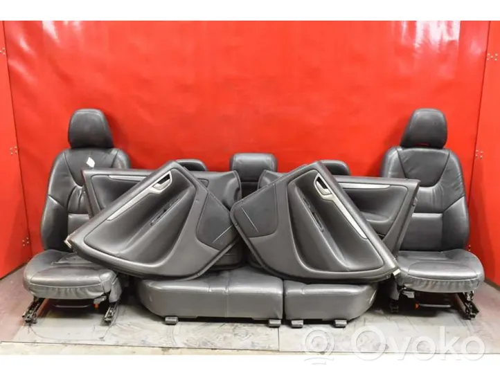 Volvo V70 Seat set VOLVO