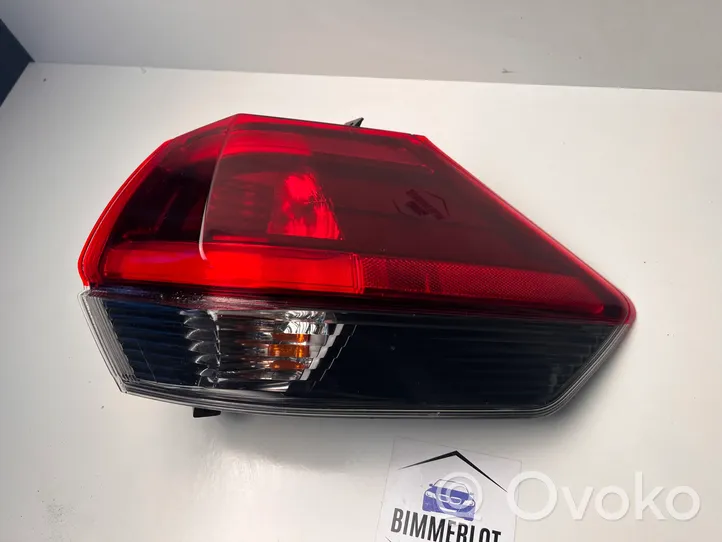 Nissan X-Trail T32 Rear/tail lights 