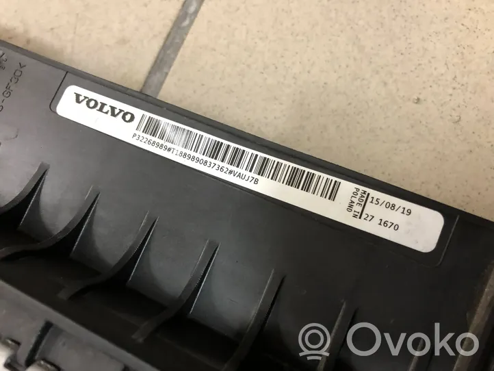 Volvo XC40 Radiatore di raffreddamento 31439767
