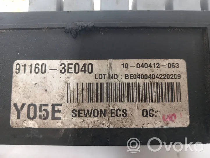 KIA Sorento Module de fusibles 911603e040