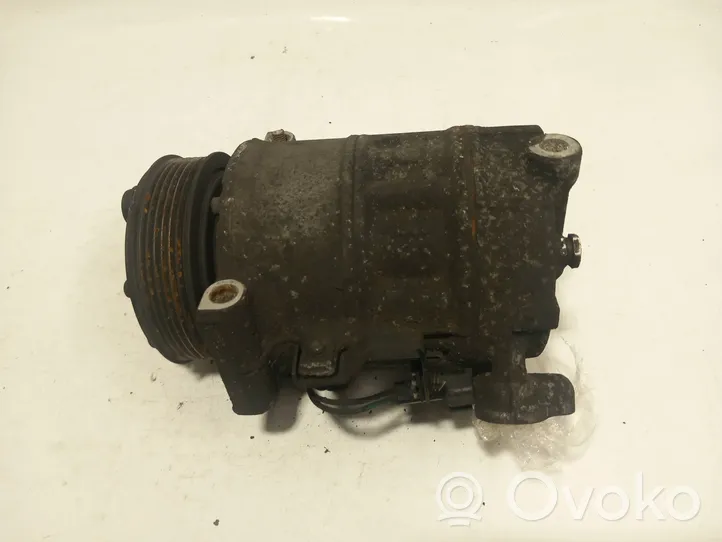 Mazda 5 Ilmastointilaitteen kompressorin pumppu (A/C) 8V6N19D629AA