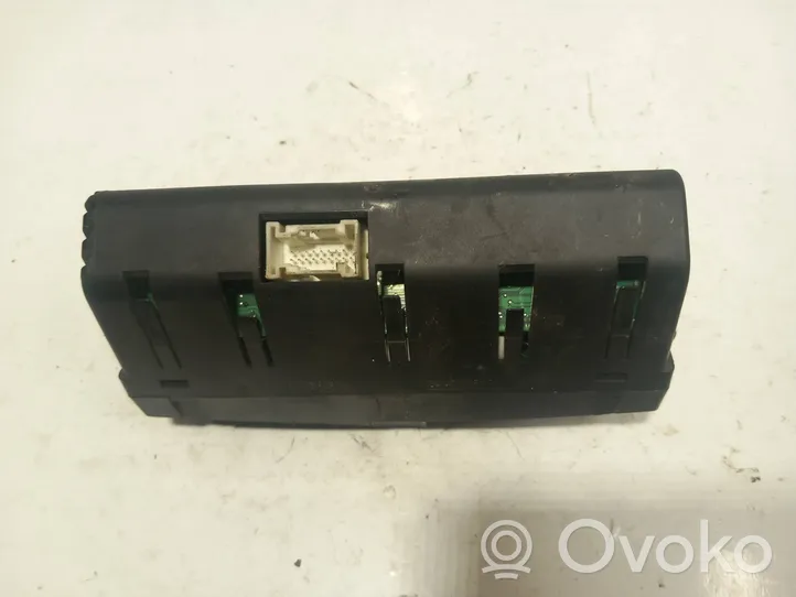 Mercedes-Benz S W220 Climate control unit 2208300185