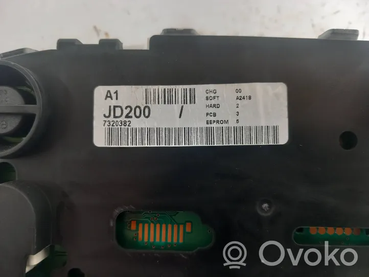 Nissan Qashqai Compteur de vitesse tableau de bord 7320382