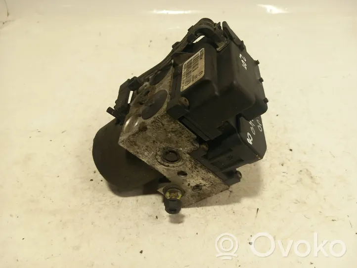 Volvo S40, V40 ABS Pump 0273004224