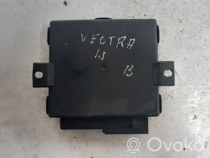 Opel Vectra B Komforto modulis 90464713