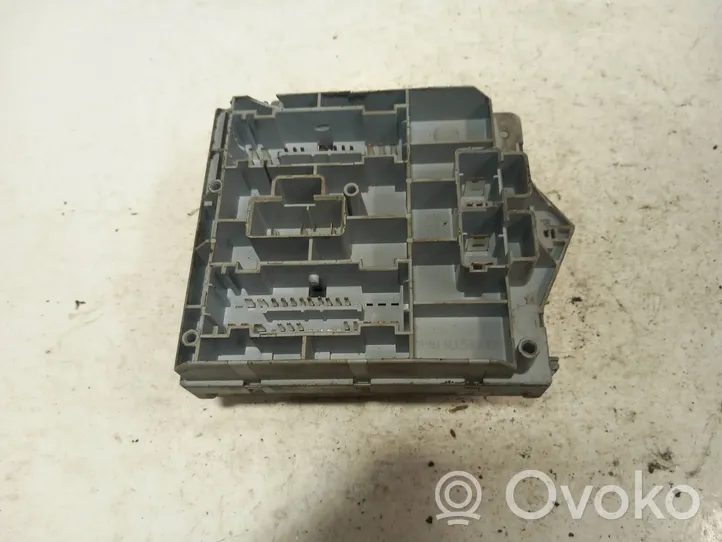 Alfa Romeo 147 Module de fusibles PA6Md25GF15