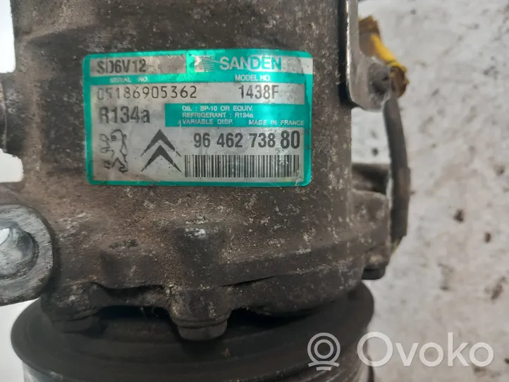 Peugeot 206 Compressore aria condizionata (A/C) (pompa) 9646273880