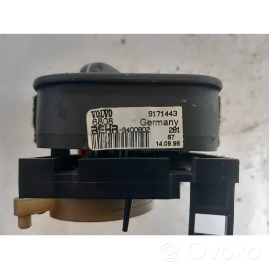 Volvo S40, V40 Climate control unit 9400802