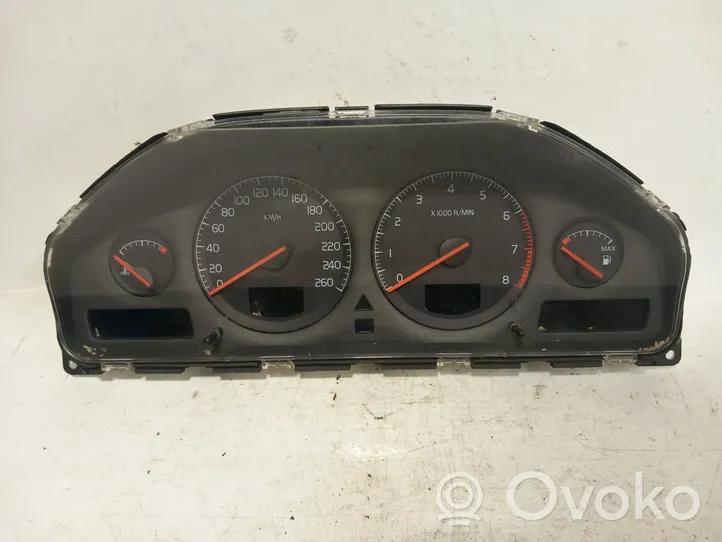 Volvo XC70 Compteur de vitesse tableau de bord 9499668