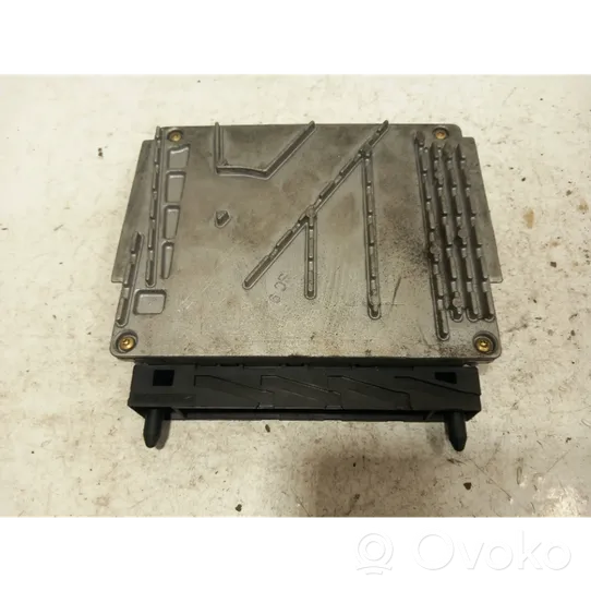 Volvo V70 Calculateur moteur ECU 0281010319