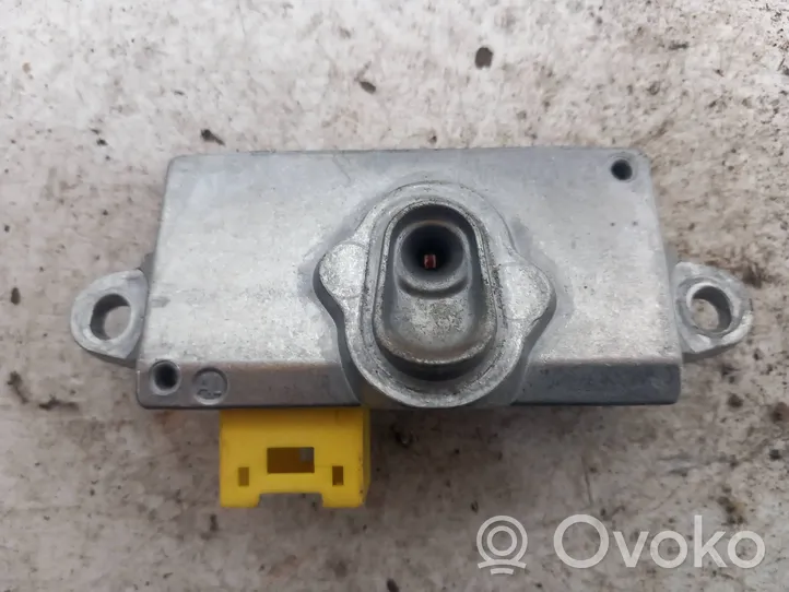 BMW 7 E65 E66 Air suspension control unit module (rear) 6929554